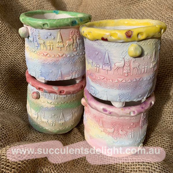 Yixi Christmas Candy Old Chunk Tall Pots  一卌岩石幻彩老桩盆