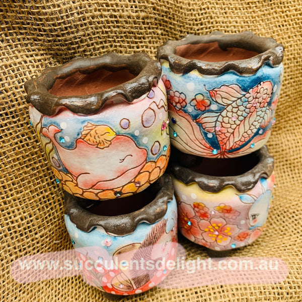Round Korean Floral Hand Painted Pots 韩国花卉镶钻手绘盆